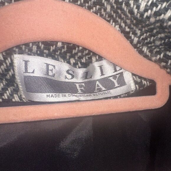 Leslie Fay Womens Medium Black White Herringbone Tweed Button Front Coat Jacket - Picture 2 of 9